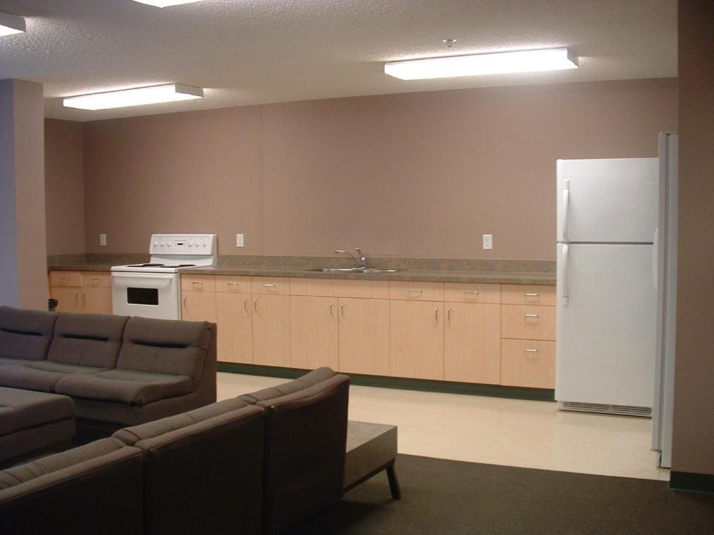 University Of Alberta - Accommodation Едмънтън Екстериор снимка