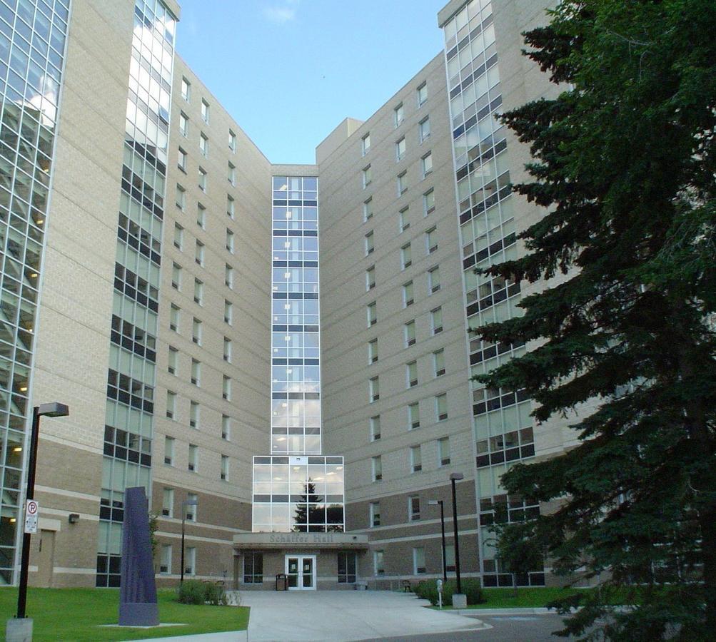 University Of Alberta - Accommodation Едмънтън Екстериор снимка
